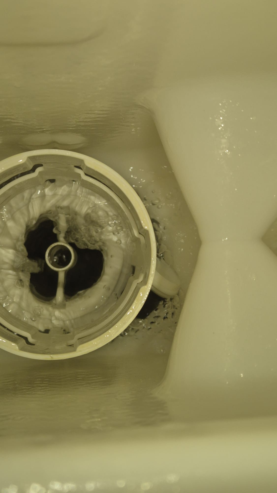 Popravak vodokotlića Zagreb - stručni servis Geberit